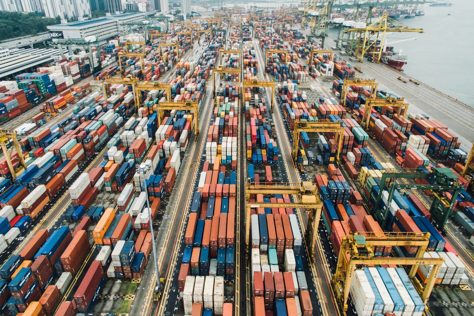 Industrial logistics and OEM shipment